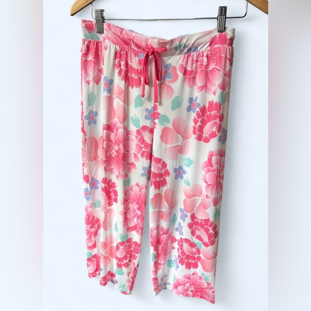 La Vie En Rose Women’s White Pink Floral Cozy Capri Pajama Pants Small